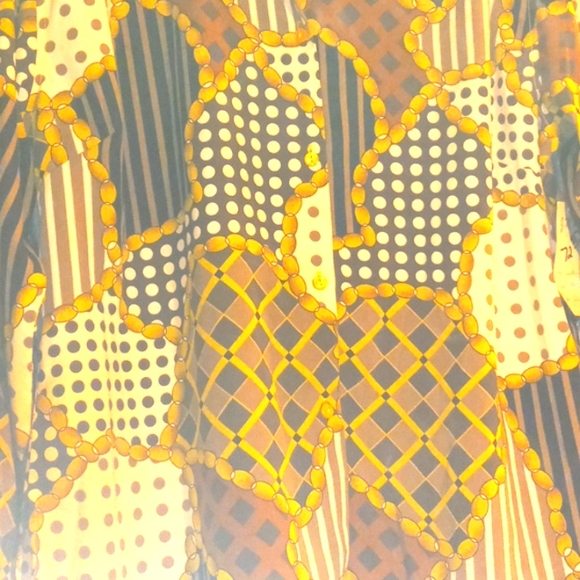 Abstract blouse - Picture 3 of 4